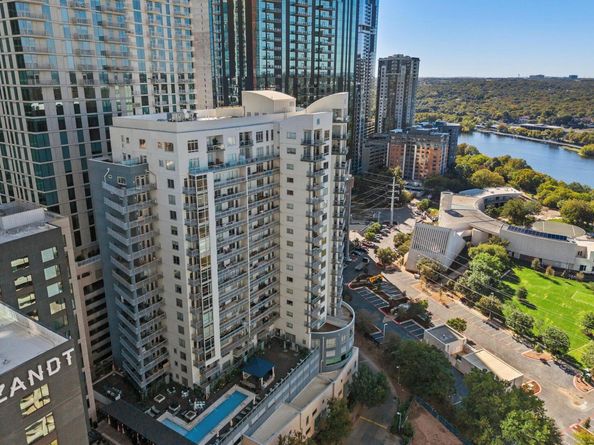603 Davis ST 1307, Austin TX 78701