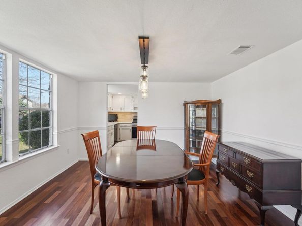 5217 Summerset TRL, Austin TX 78749