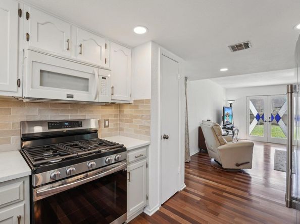 5217 Summerset TRL, Austin TX 78749