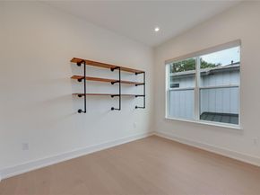 108 Tillery ST 1, Austin TX 78702