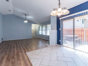 1007 Markham Ln A, Austin TX 78753