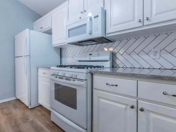 1007 Markham Ln A, Austin TX 78753