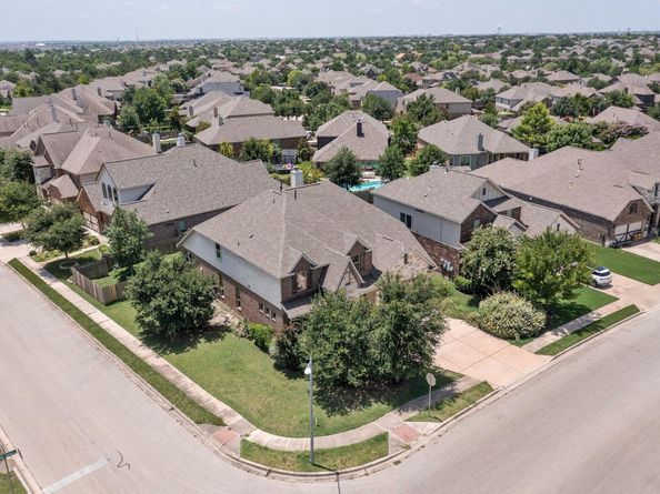 2713 Windy Vane DR, Pflugerville TX 78660
