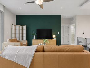 1600 Barton Springs RD 4205, Austin TX 78704