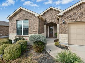 704 Archer LN, Georgetown TX 78633