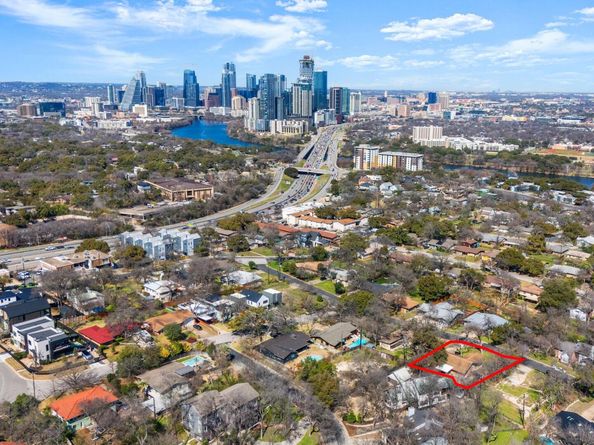 1617 Elmhurst DR, Austin TX 78741