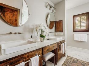 2913 Cherry LN A, Austin TX 78703