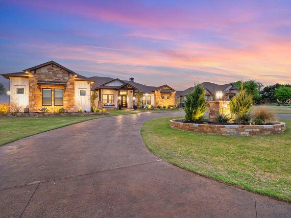 401 Highland Bluff DR, Georgetown TX 78633