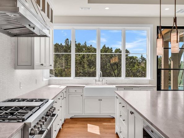 4312 Amarra DR, Austin TX 78735