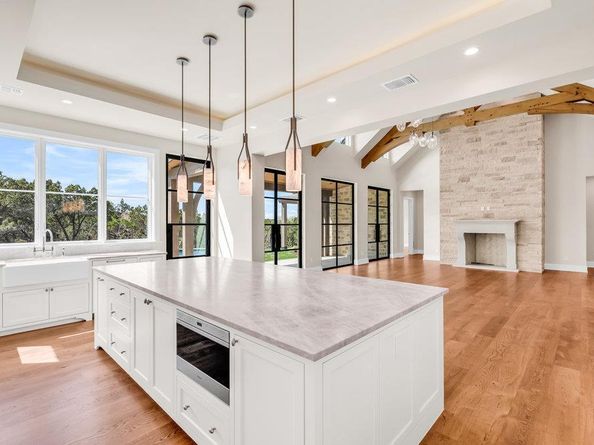 4312 Amarra DR, Austin TX 78735