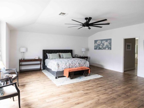 2116 Fall Creek DR, Leander TX 78641