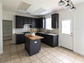 2116 Fall Creek DR, Leander TX 78641