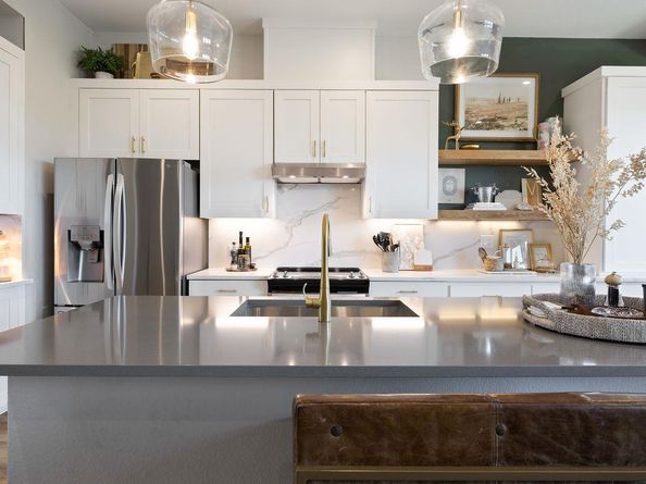12001 Vista Parke DR 1402, Austin TX 78726
