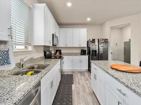 82 Snowy Plover LN, Leander TX 78641