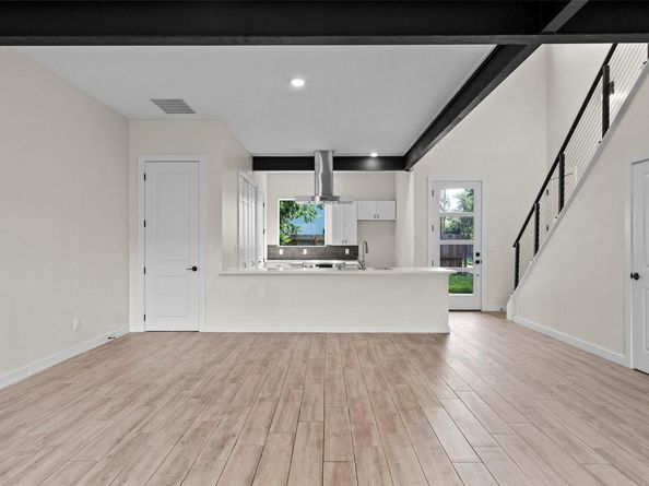 3613 Munson ST, Austin TX 78721