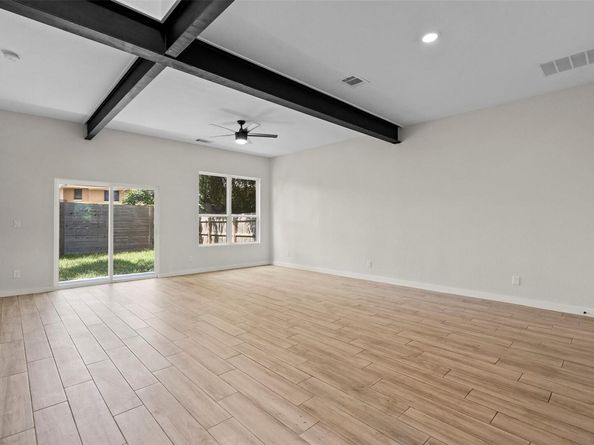 3613 Munson ST, Austin TX 78721