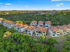 211 Honey Creek #6 CT, Austin TX 78738