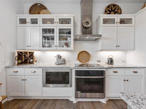 211 Honey Creek #6 CT, Austin TX 78738