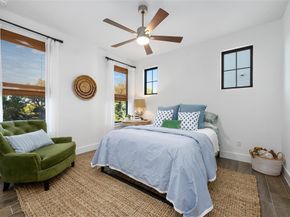 211 Honey Creek #6 CT, Austin TX 78738