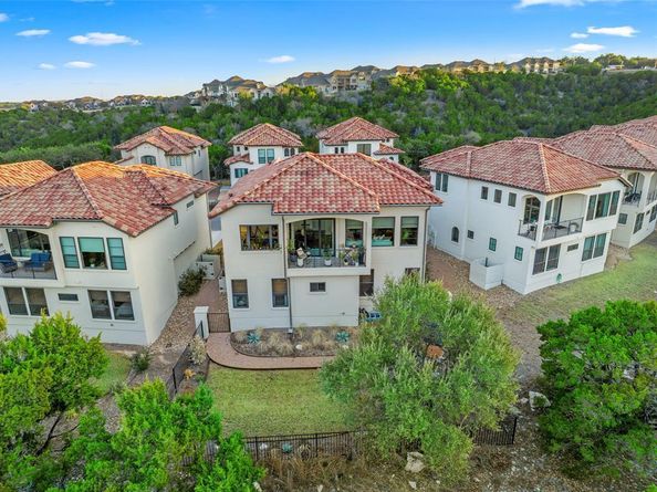 211 Honey Creek #6 CT, Austin TX 78738
