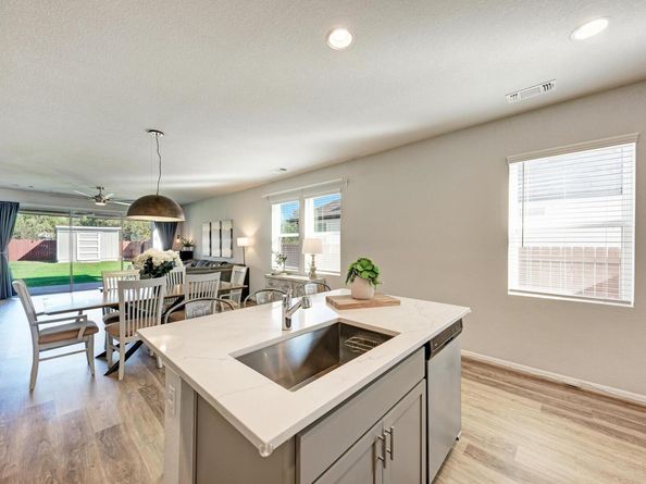 125 Wagon Spoke WAY, Liberty Hill TX 78642