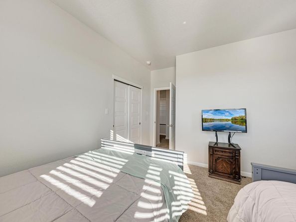 125 Wagon Spoke WAY, Liberty Hill TX 78642