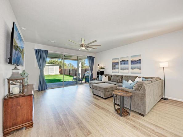 125 Wagon Spoke WAY, Liberty Hill TX 78642