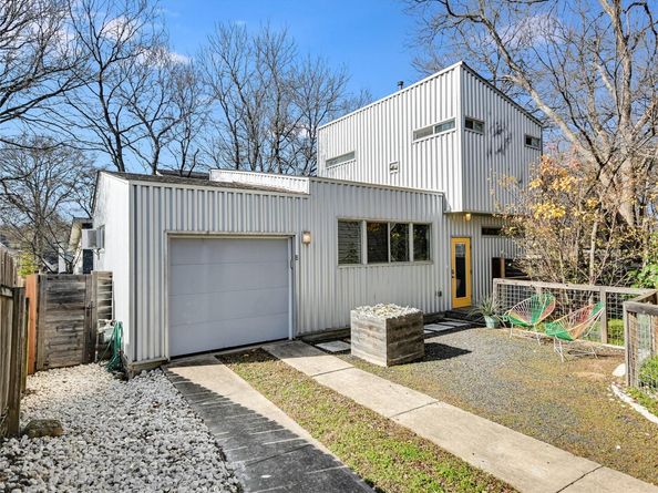 1302 Delano ST B, Austin TX 78721