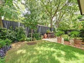2326 Santa Rosa ST, Austin TX 78702