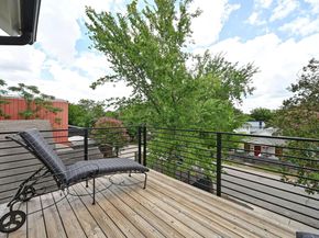 2326 Santa Rosa ST, Austin TX 78702