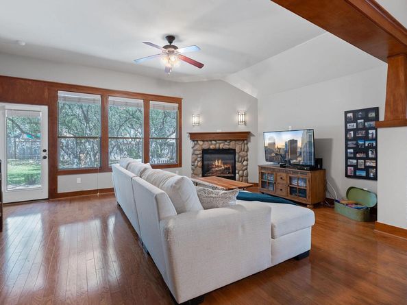 11036 Cherisse DR, Austin TX 78739