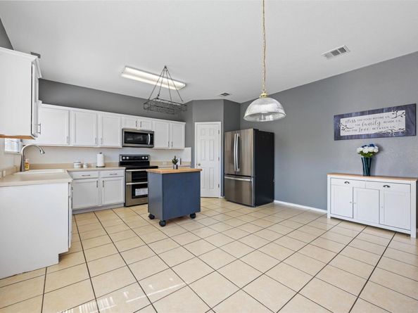 9401 Brandts Wood ST, Austin TX 78744
