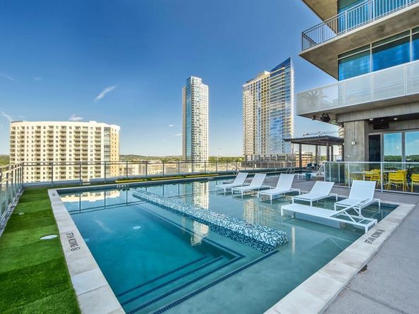 222 West Ave 1901, Austin TX 78701