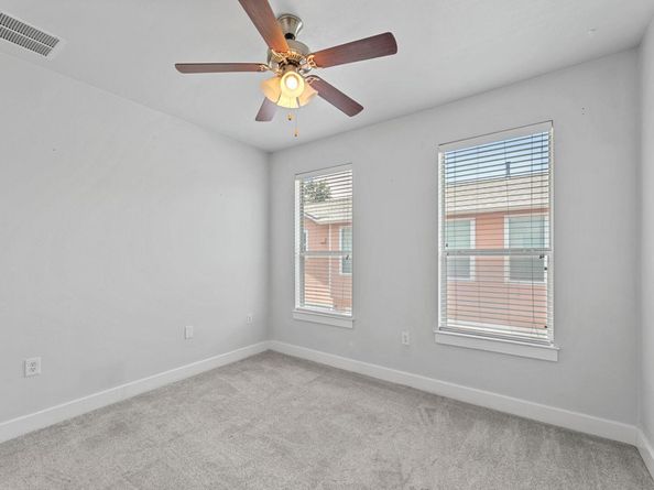 1601 Miriam Ave 216, Austin TX 78702