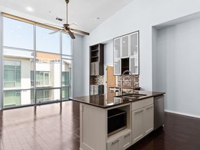 1600 Barton Springs Rd RD 4602, Austin TX 78704