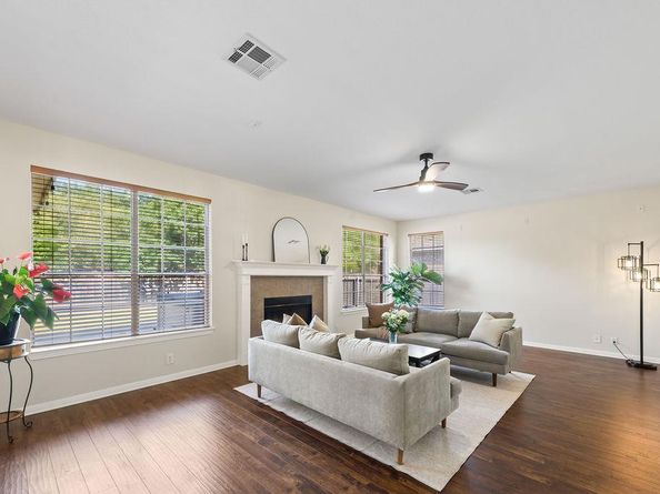 807 Lone Buck PASS, Cedar Park TX 78613