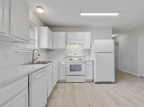 7207 Thannas WAY, Austin TX 78744