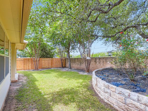 9728 Alex LN, Austin TX 78748