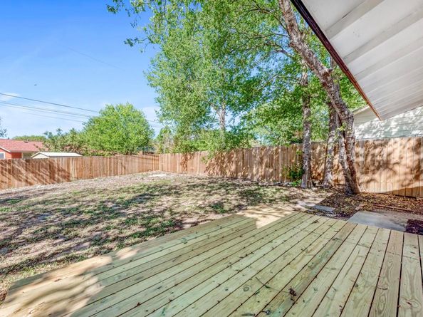 5228 Basswood LN, Austin TX 78723