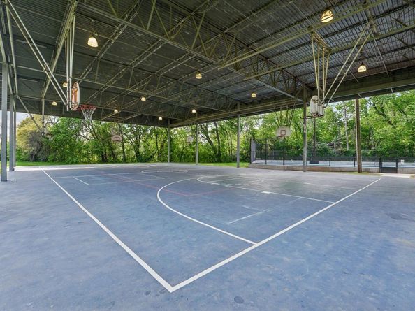 2312 Canterbury St #A, Austin TX 78702