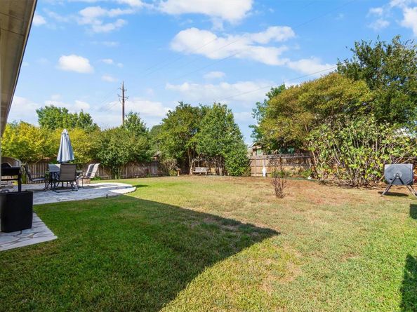 9437 W Caves Valley DR, Austin TX 78717