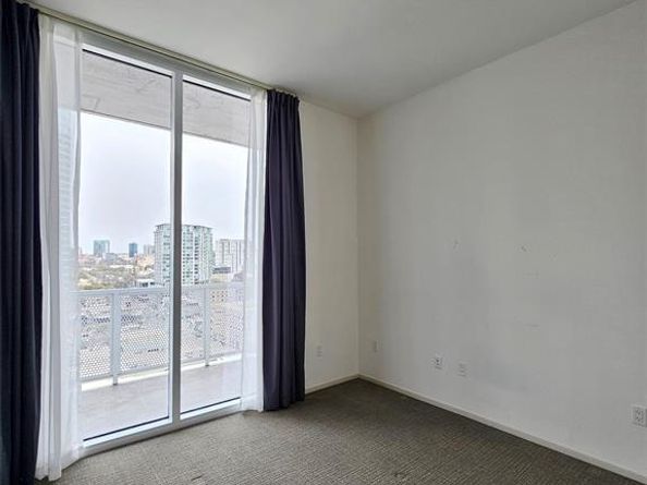 301 West Ave 1603, Austin TX 78701
