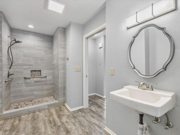 317 W William Cannon DR Unit A and B, Austin TX 78745