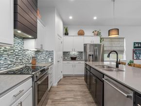 9905 Dalliance LN, Manor TX 78653