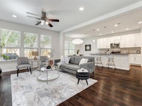 10600 Tramonto DR 9, Austin TX 78748