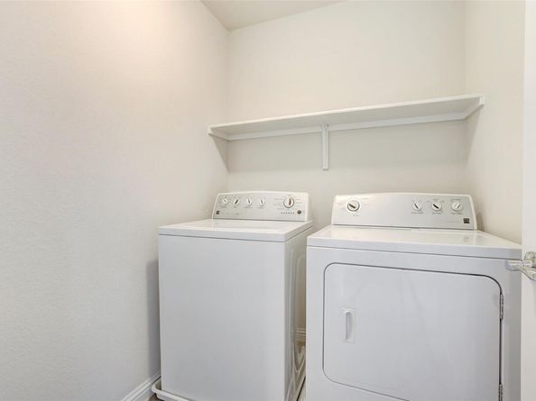 10600 Tramonto DR 9, Austin TX 78748