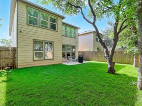 10600 Tramonto DR 9, Austin TX 78748