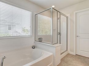 10600 Tramonto DR 9, Austin TX 78748