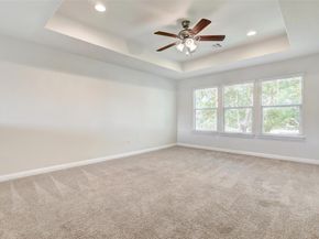 10600 Tramonto DR 9, Austin TX 78748