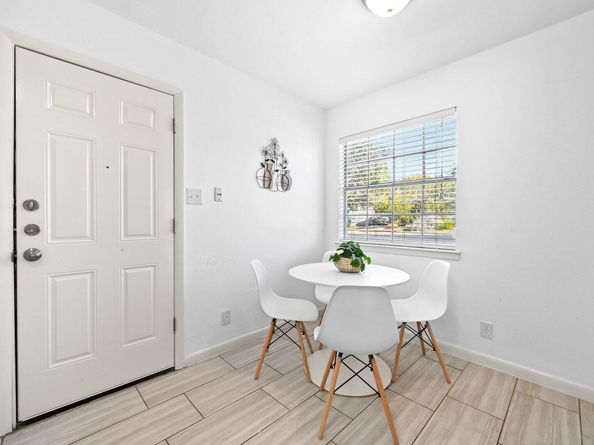 5904 Garden Oaks DR, Austin TX 78745